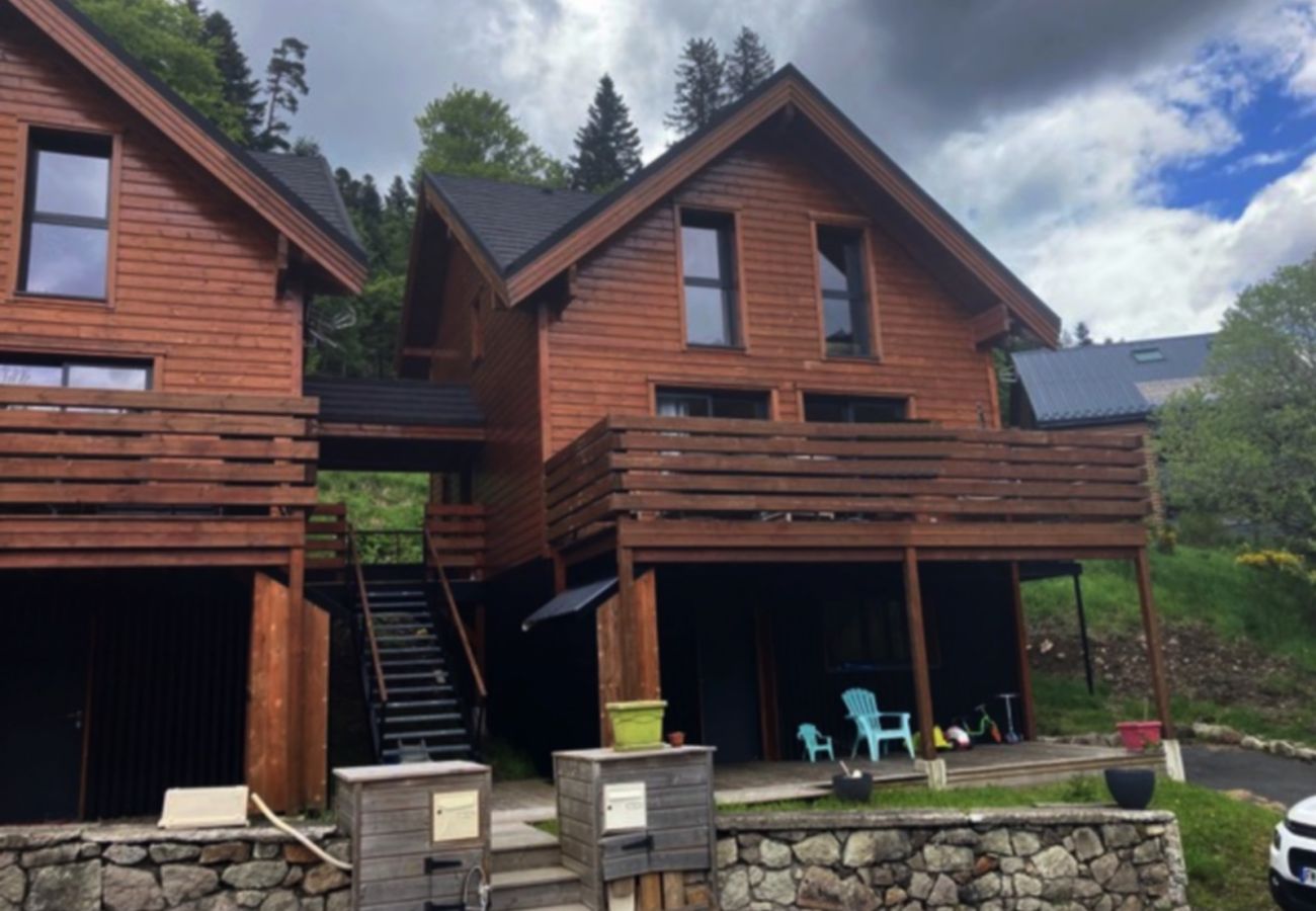 Chalet à Le Lioran - Superbe chalet triplex à font d`alagnon