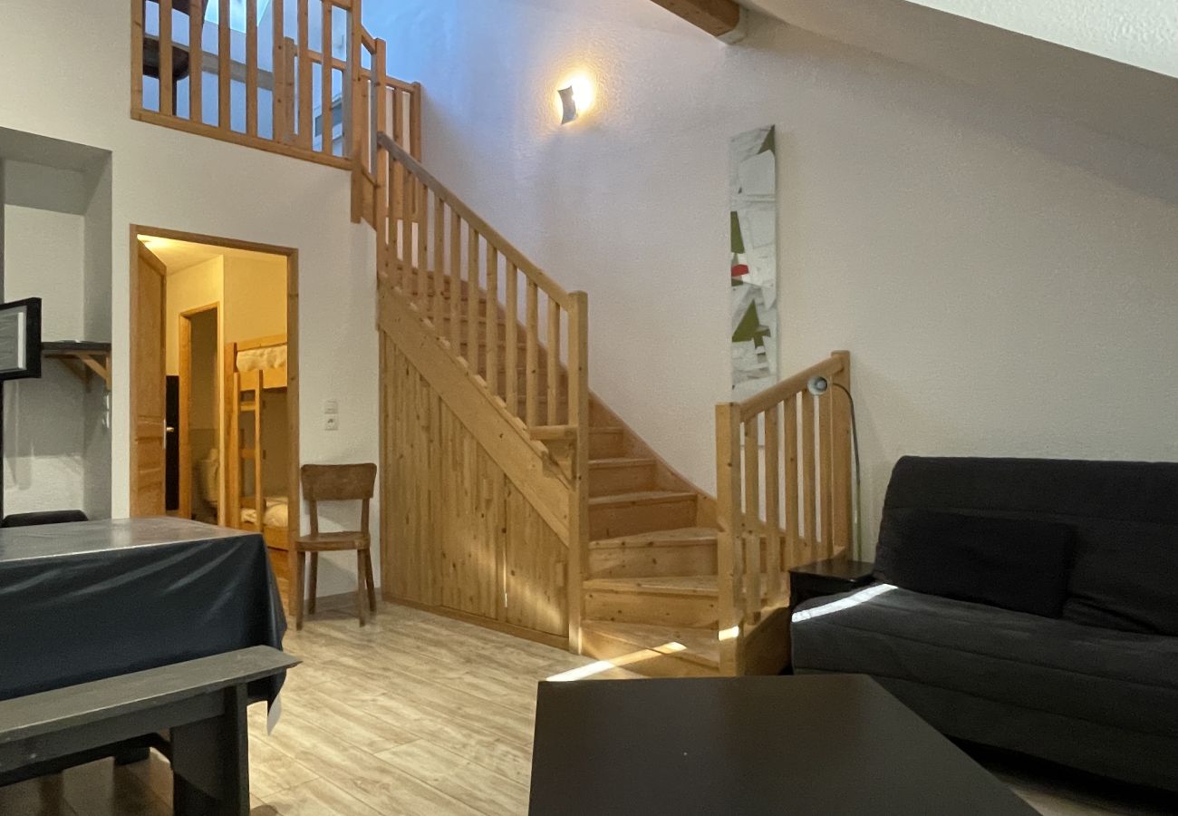 Appartement à Le Lioran - Duplex 6 personnes avec parking résidence Altura