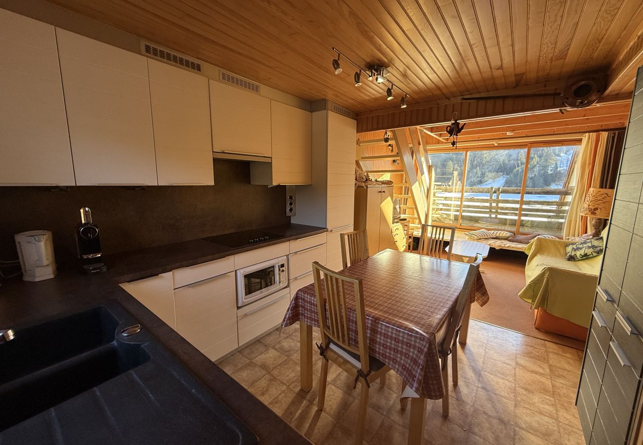 Appartement à Laveissière - Duplex 3 chambres en coeur de station