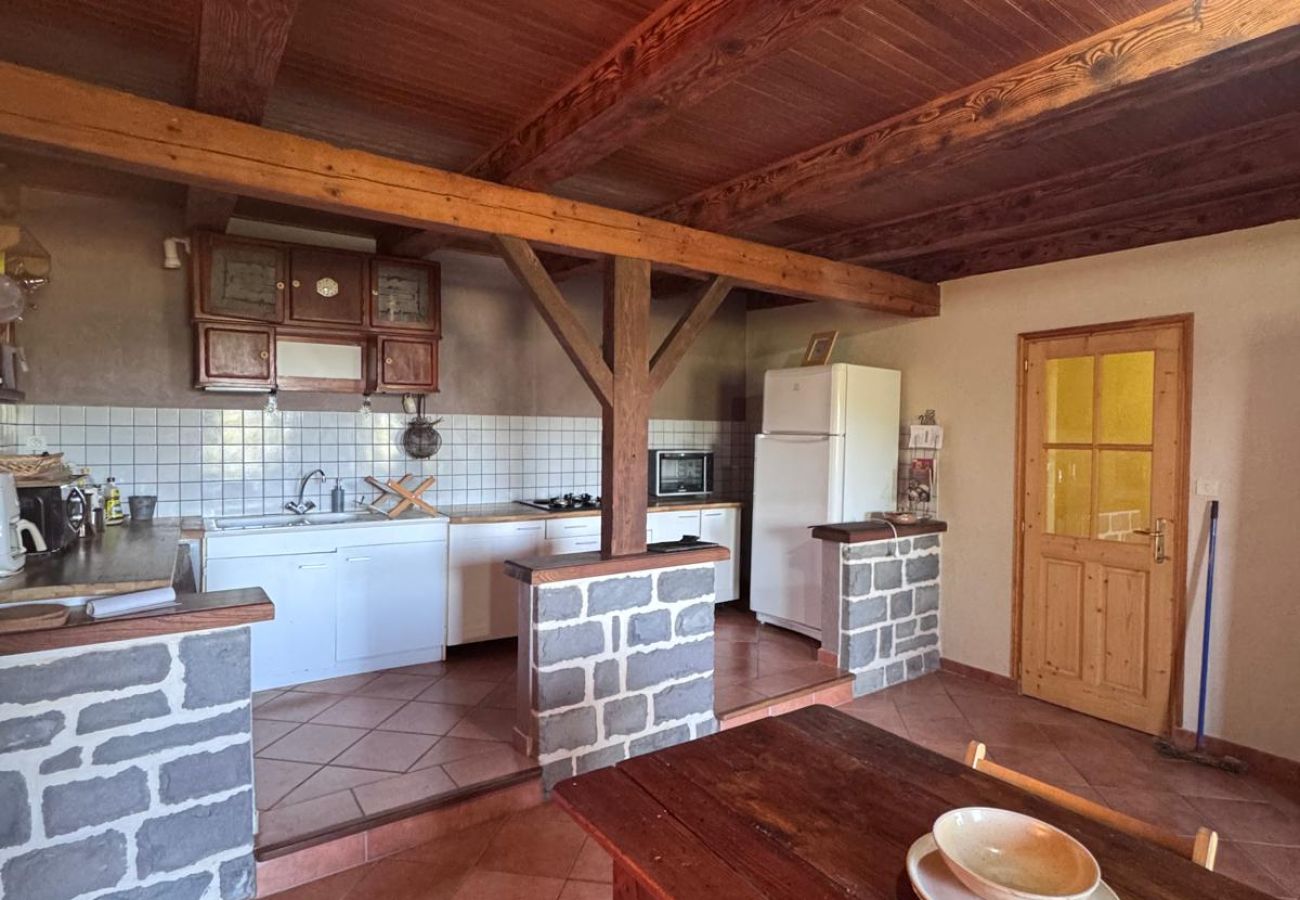 Maison à Dienne - Maison Auvergnate secteur Puy Mary