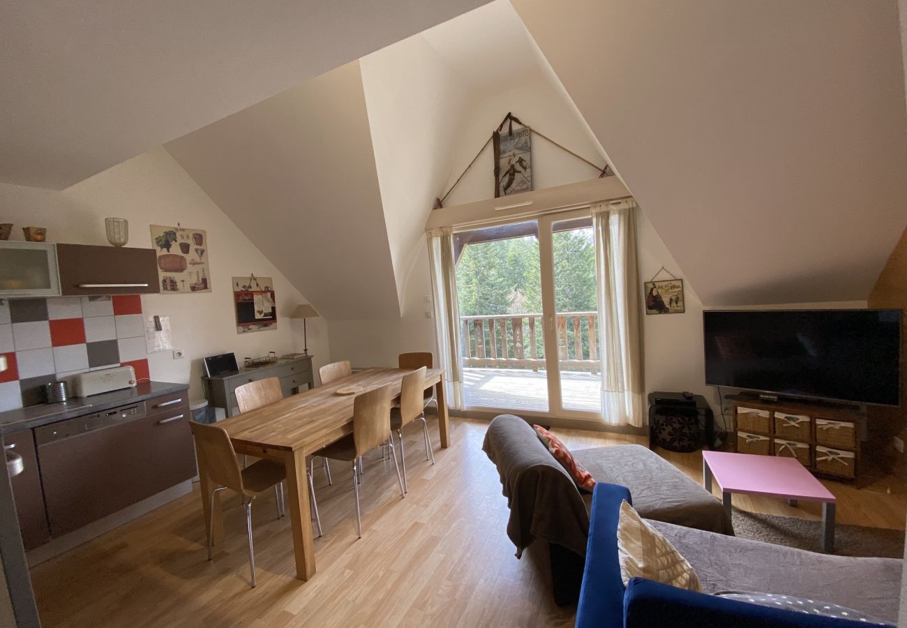 Appartement à Le Lioran - Duplex 3 Chambres Pieds De Pistes