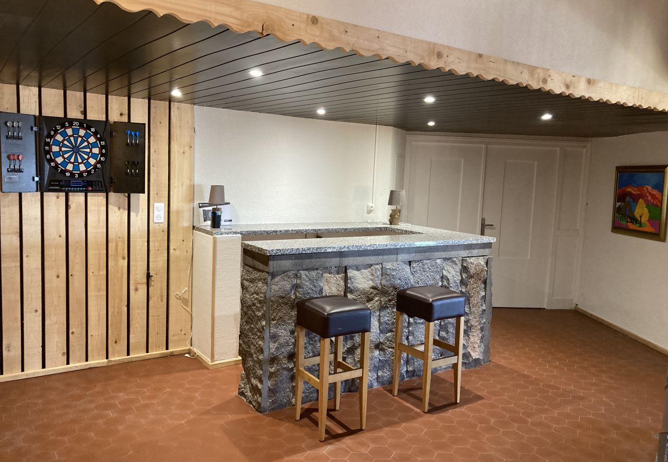 Appartement à Saint-Jacques-des-Blats - Superbe loft pieds aux pistes à altitude 1500